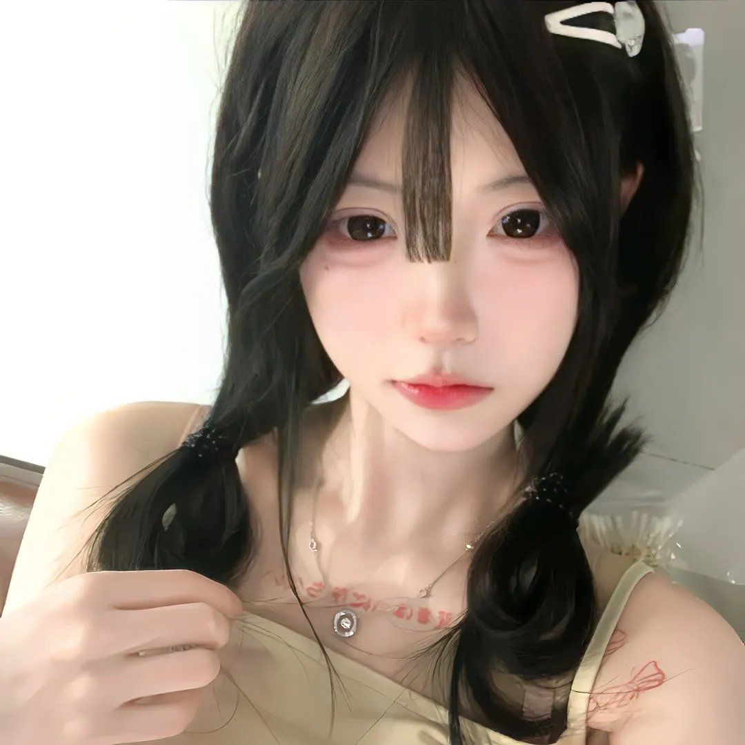 明天,我会成为谁的女友